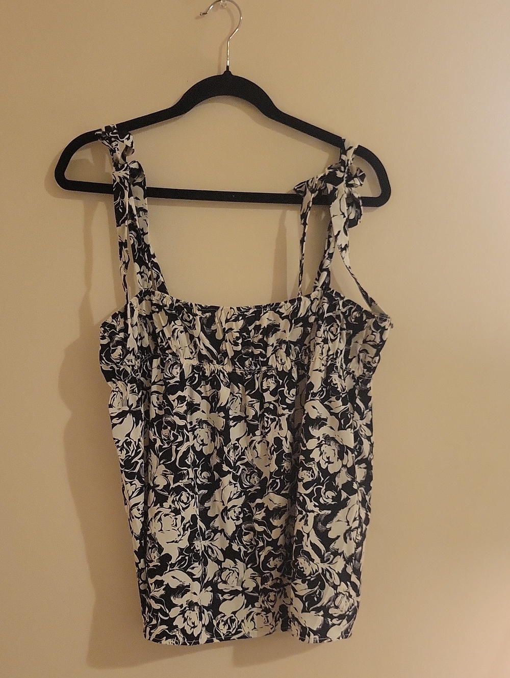 #3 NLT Women's Black & White Floral Tie-Strap Tank Top